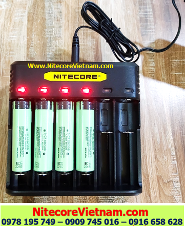 Nitecore Q6 (Bộ sạc 06 Khe Sạc kèm sẳn 04 pin SẠC 18650 PANASONIC NCR18650B 3400mAh dòng xả 10A lithium 3.7v) chính hãng